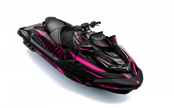 Kit de vinilos Sea-Doo GTX Brabus Sovereign Edition con diseño premium y deportivo instalado en moto de agua